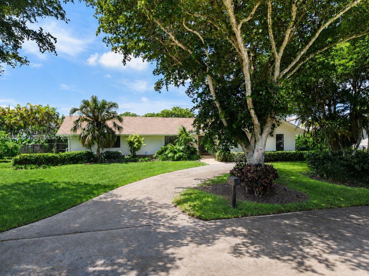 7920 SW 172nd Ter, Palmetto Bay, FL 33157 Photo
