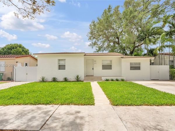 4840 SW 5th Ter , Miami, FL 33134