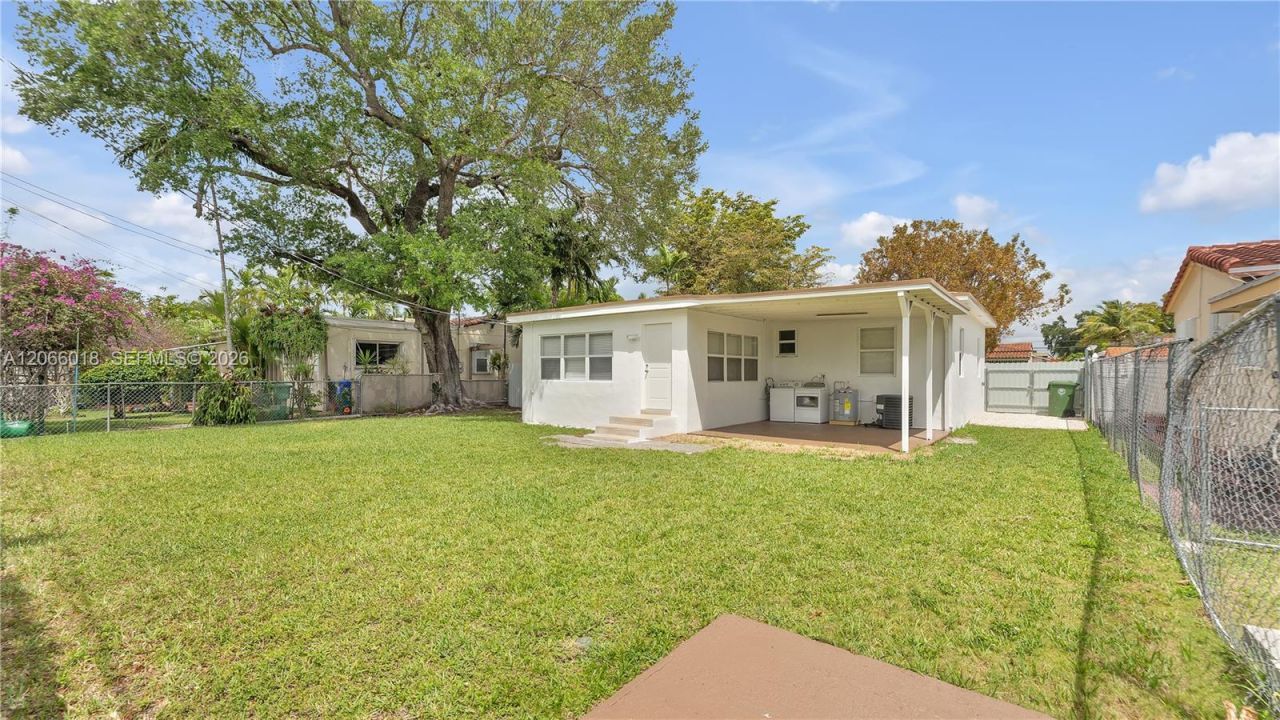 4840 SW 5th Ter , Miami, FL 33134 Photo