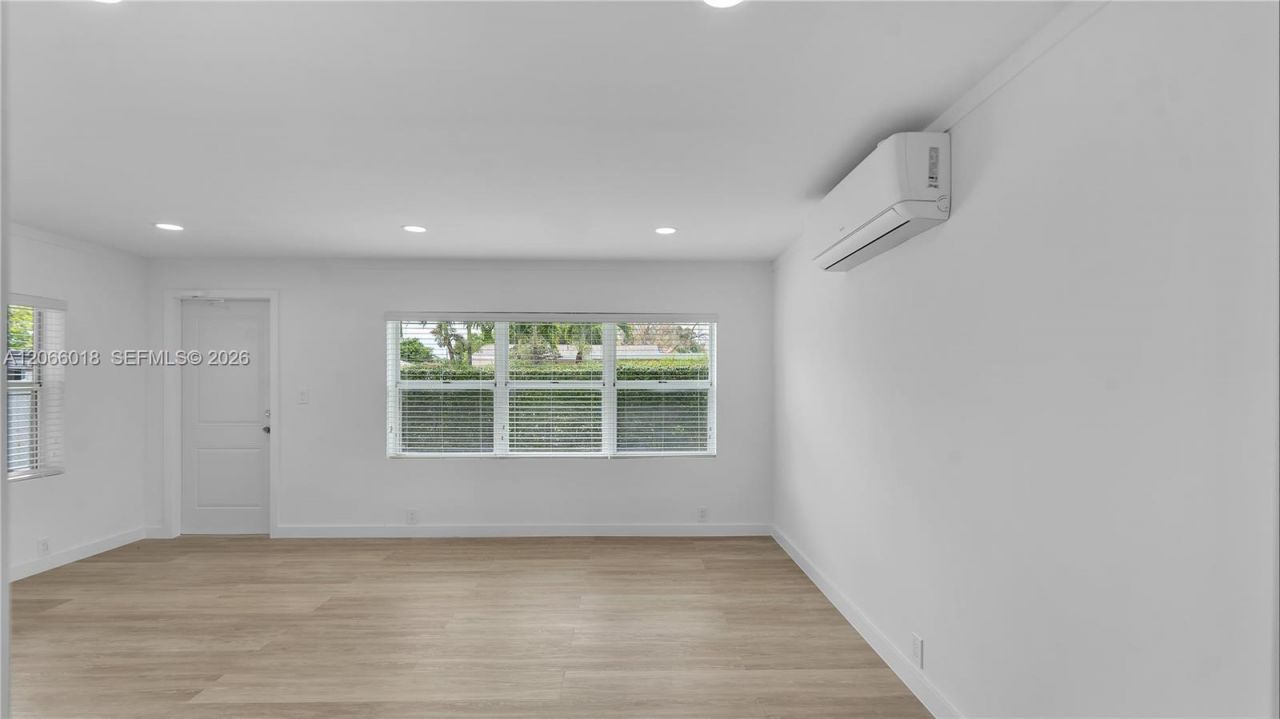 4840 SW 5th Ter , Miami, FL 33134 Photo