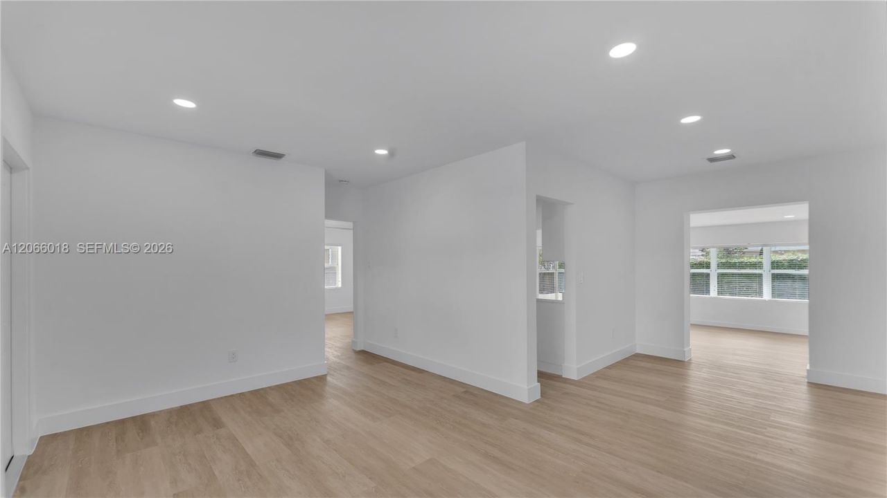 4840 SW 5th Ter , Miami, FL 33134 Photo