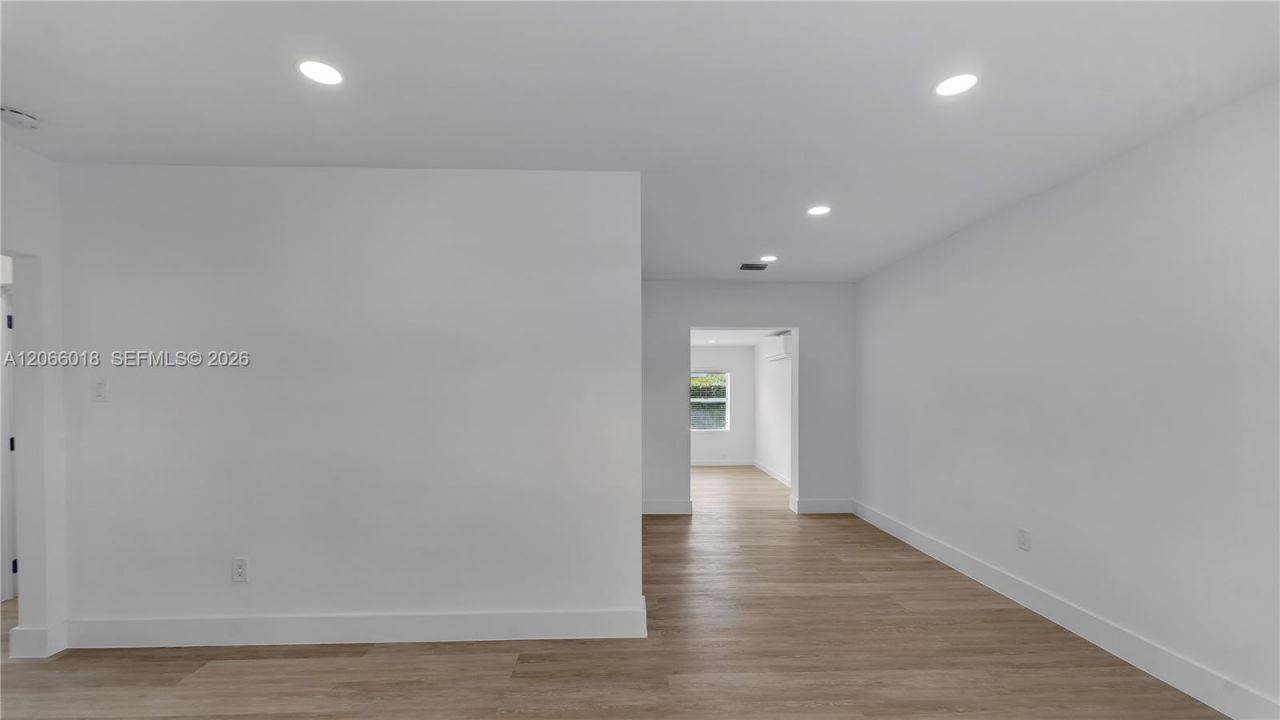 4840 SW 5th Ter , Miami, FL 33134 Photo