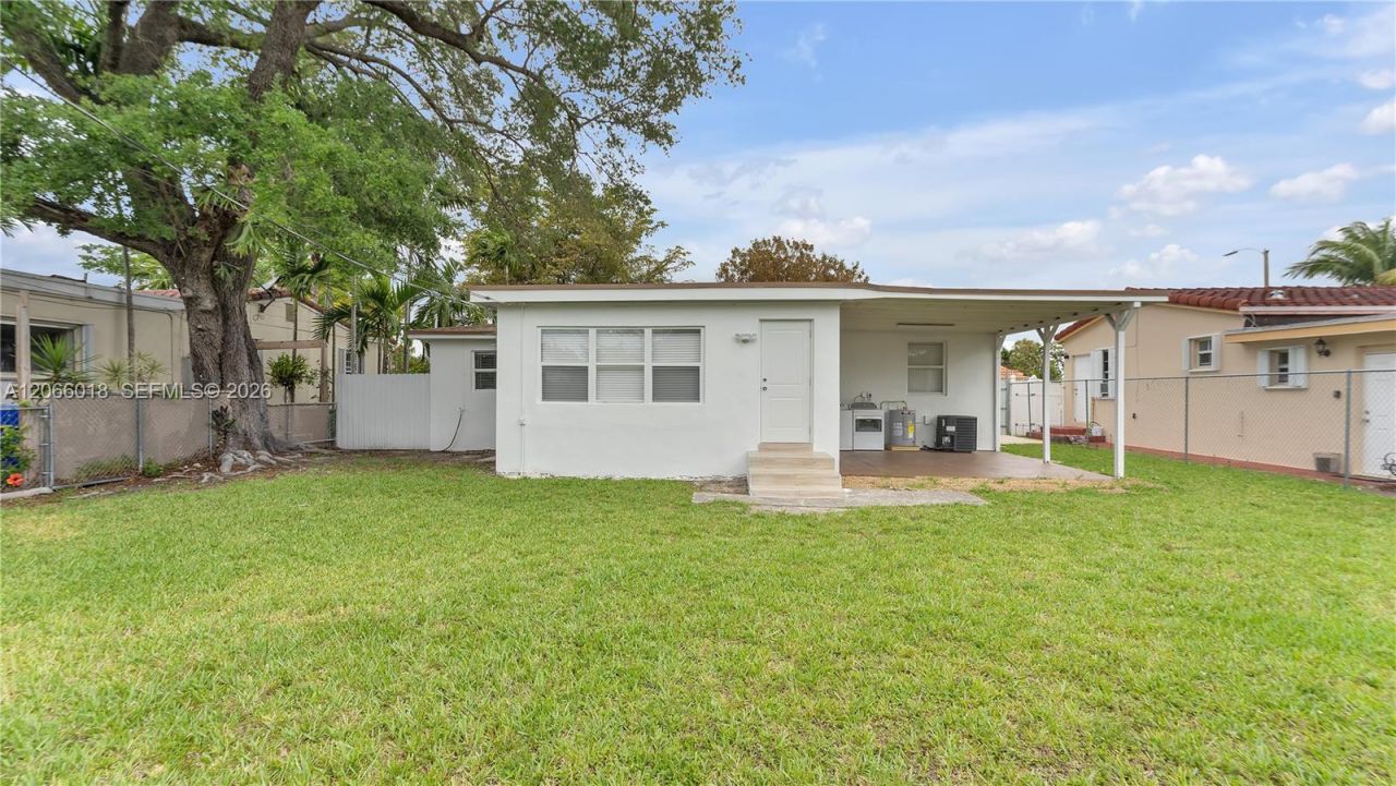 4840 SW 5th Ter , Miami, FL 33134 Photo