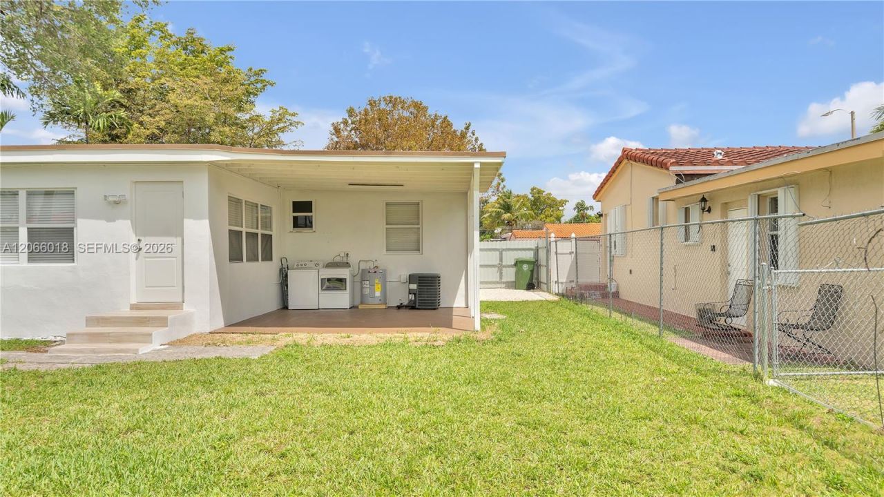 4840 SW 5th Ter , Miami, FL 33134 Photo