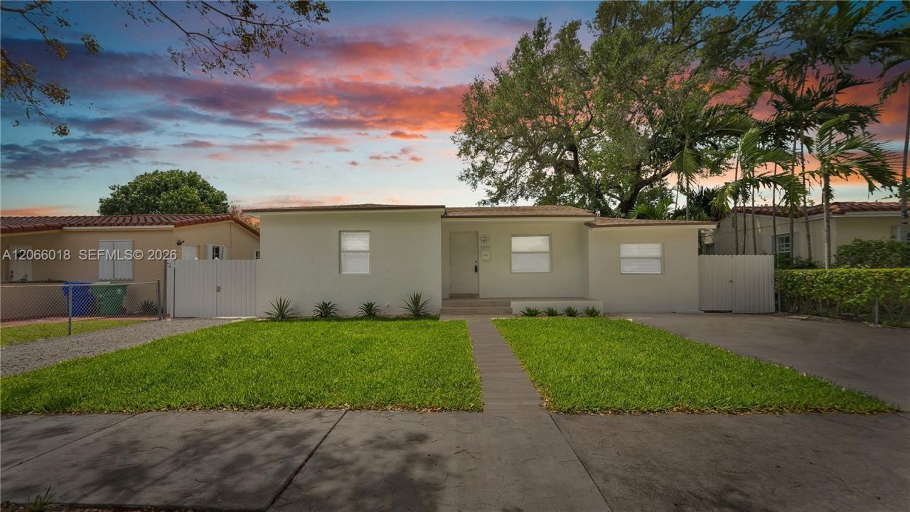 4840 SW 5th Ter , Miami, FL 33134 Photo