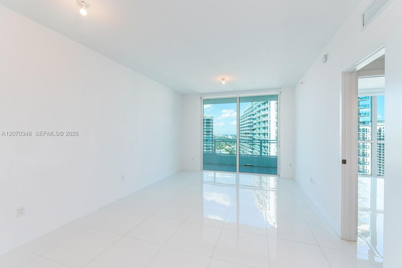 1080 Brickell Ave , Unit 3207, Miami, FL 33131 Photo
