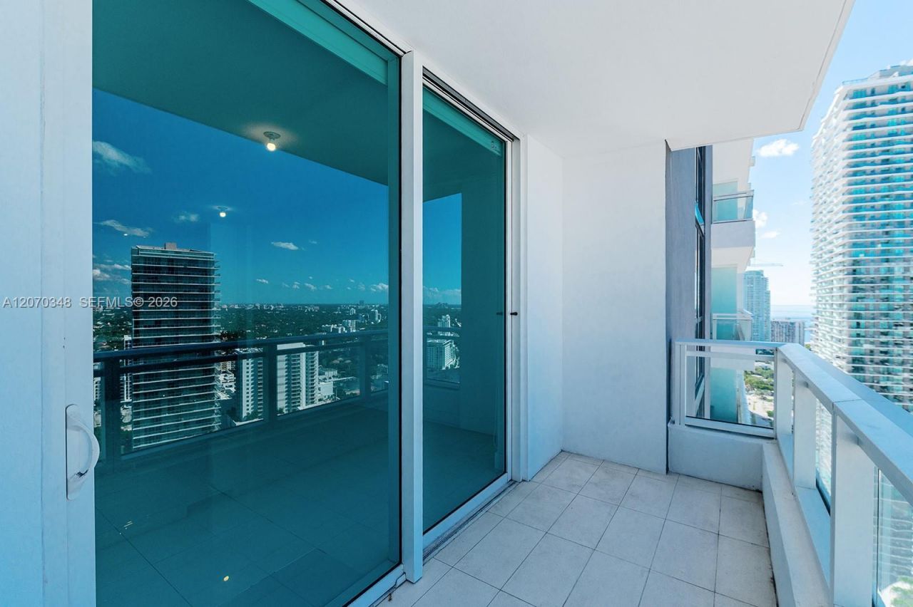 1080 Brickell Ave , Unit 3207, Miami, FL 33131 Photo