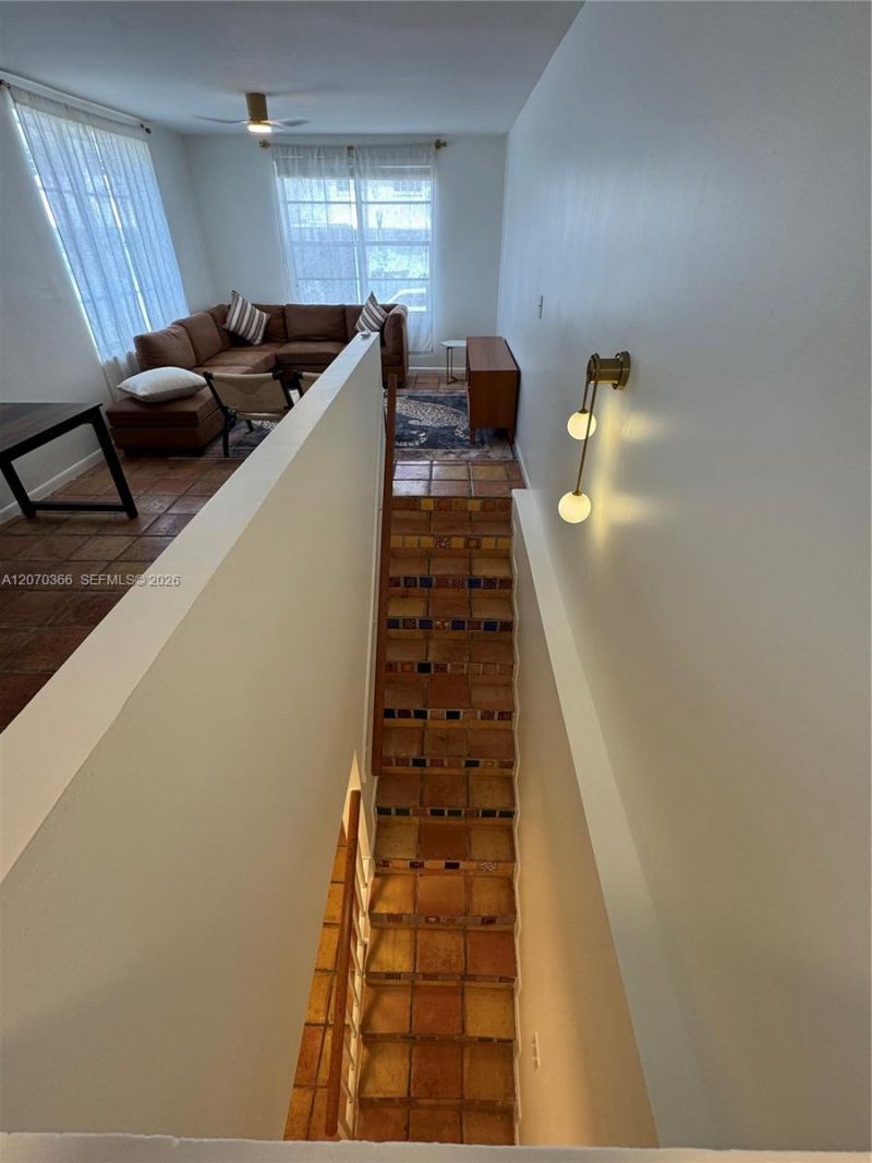 1460 Ocean Dr , Unit 208, Miami Beach, FL 33139 Photo