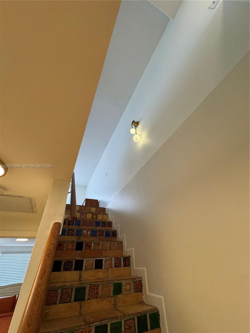 1460 Ocean Dr , Unit 208, Miami Beach, FL 33139 Photo