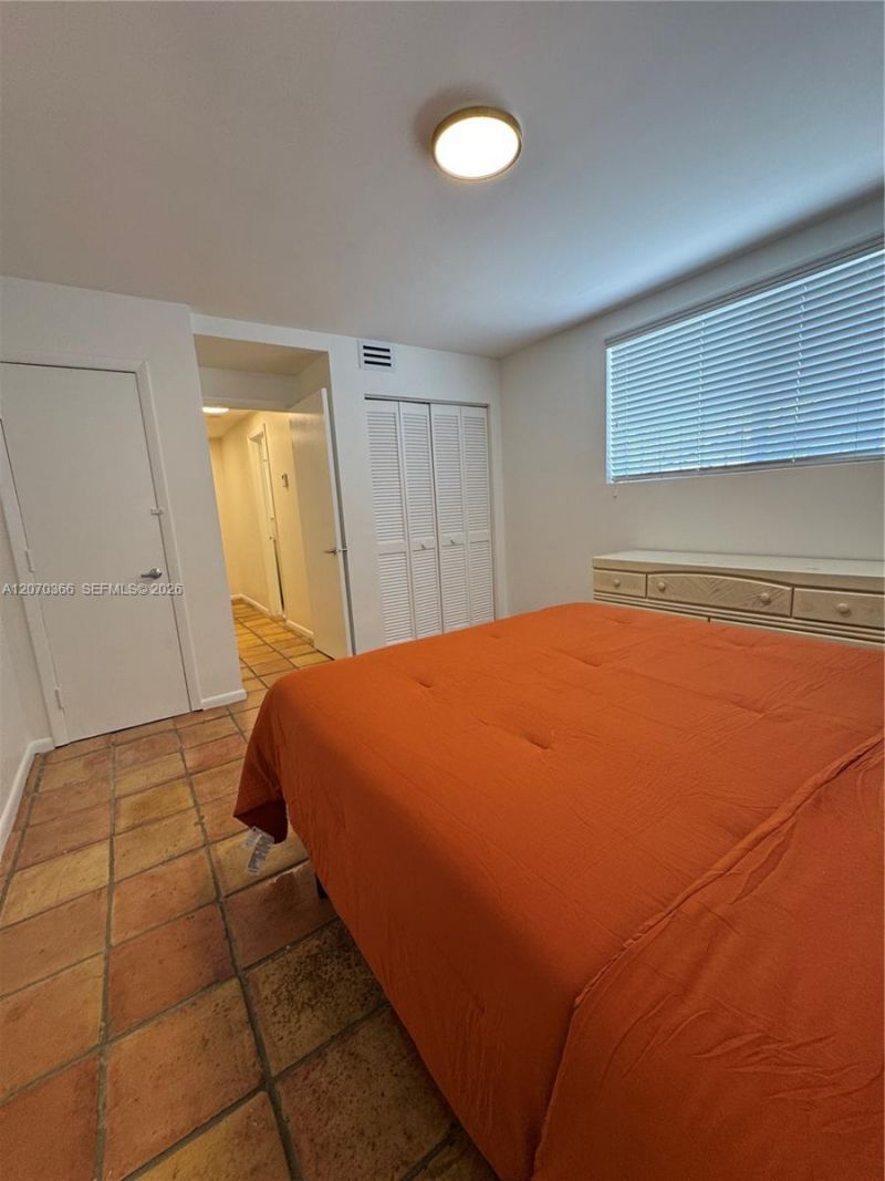 1460 Ocean Dr , Unit 208, Miami Beach, FL 33139 Photo