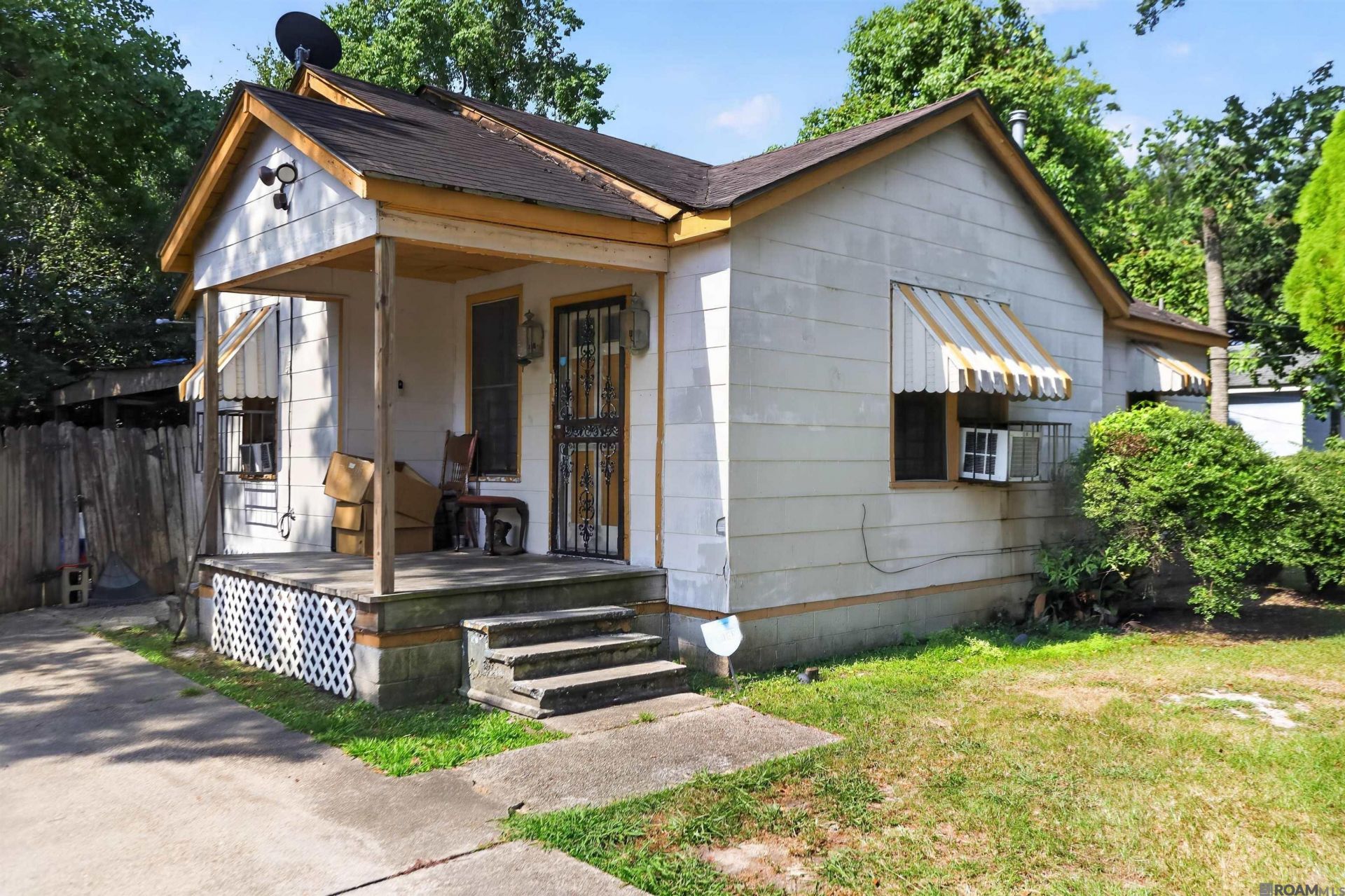 4534 Glen Oaks Dr, Baton Rouge, LA 70811 Main Photo