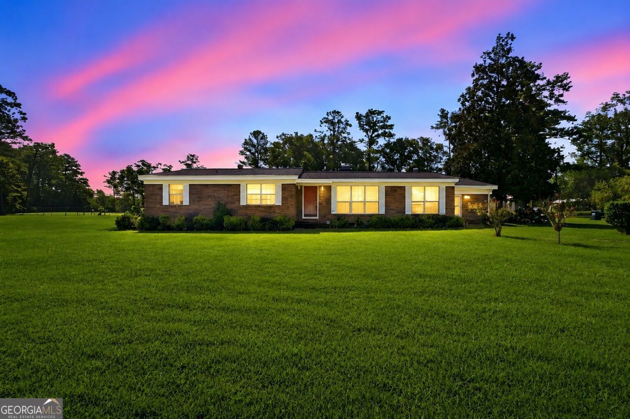 810 Martin L. King Jr Drive, Folkston, GA 31537 Main Photo
