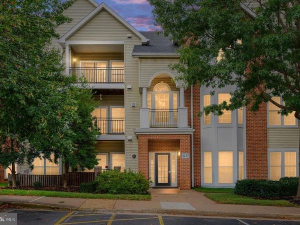 4137 FOUNTAINSIDE LANE , Unit B202, FAIRFAX, VA 22030