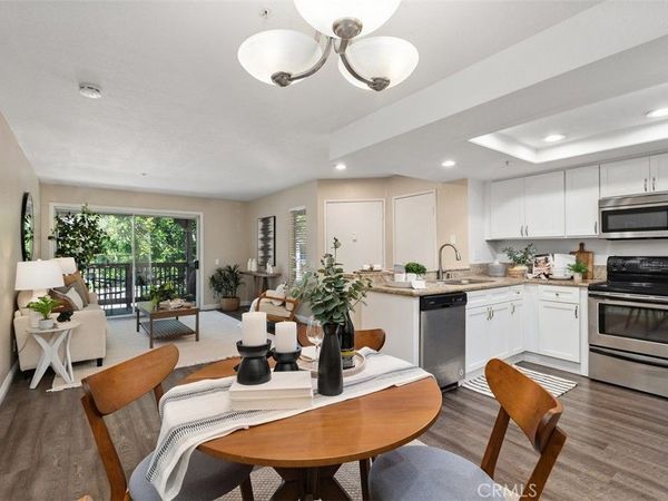 227 S Cross Creek, Unit D, Orange, CA 92869