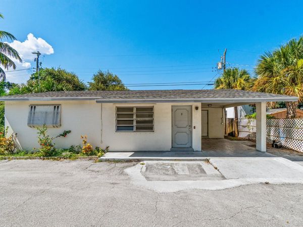 211 Sunrise Avenue, Unit 5, Lantana, FL 33460