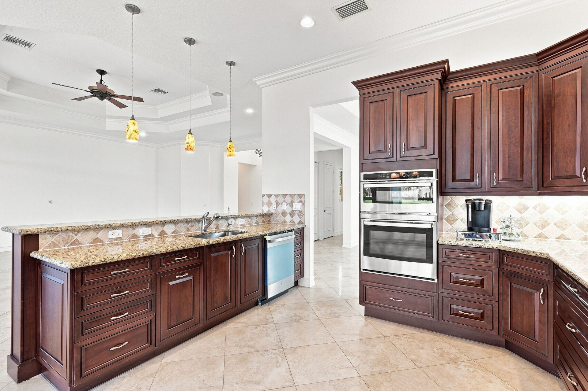 10684 Whitewind Circle, Boynton Beach, FL 33473 Photo