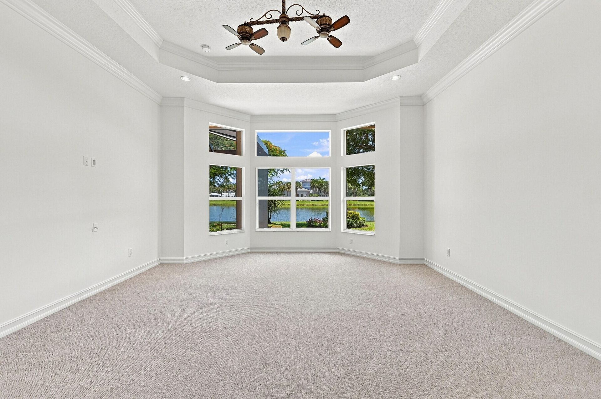 10684 Whitewind Circle, Boynton Beach, FL 33473 Photo