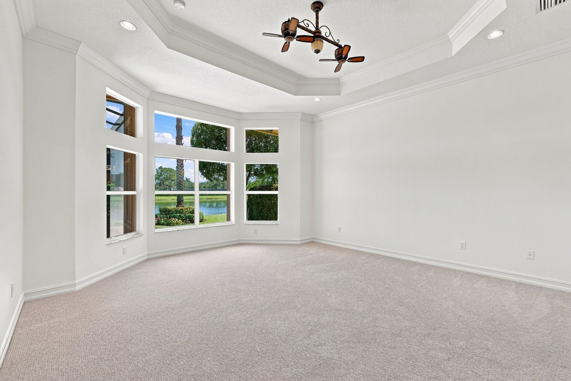 10684 Whitewind Circle, Boynton Beach, FL 33473 Photo