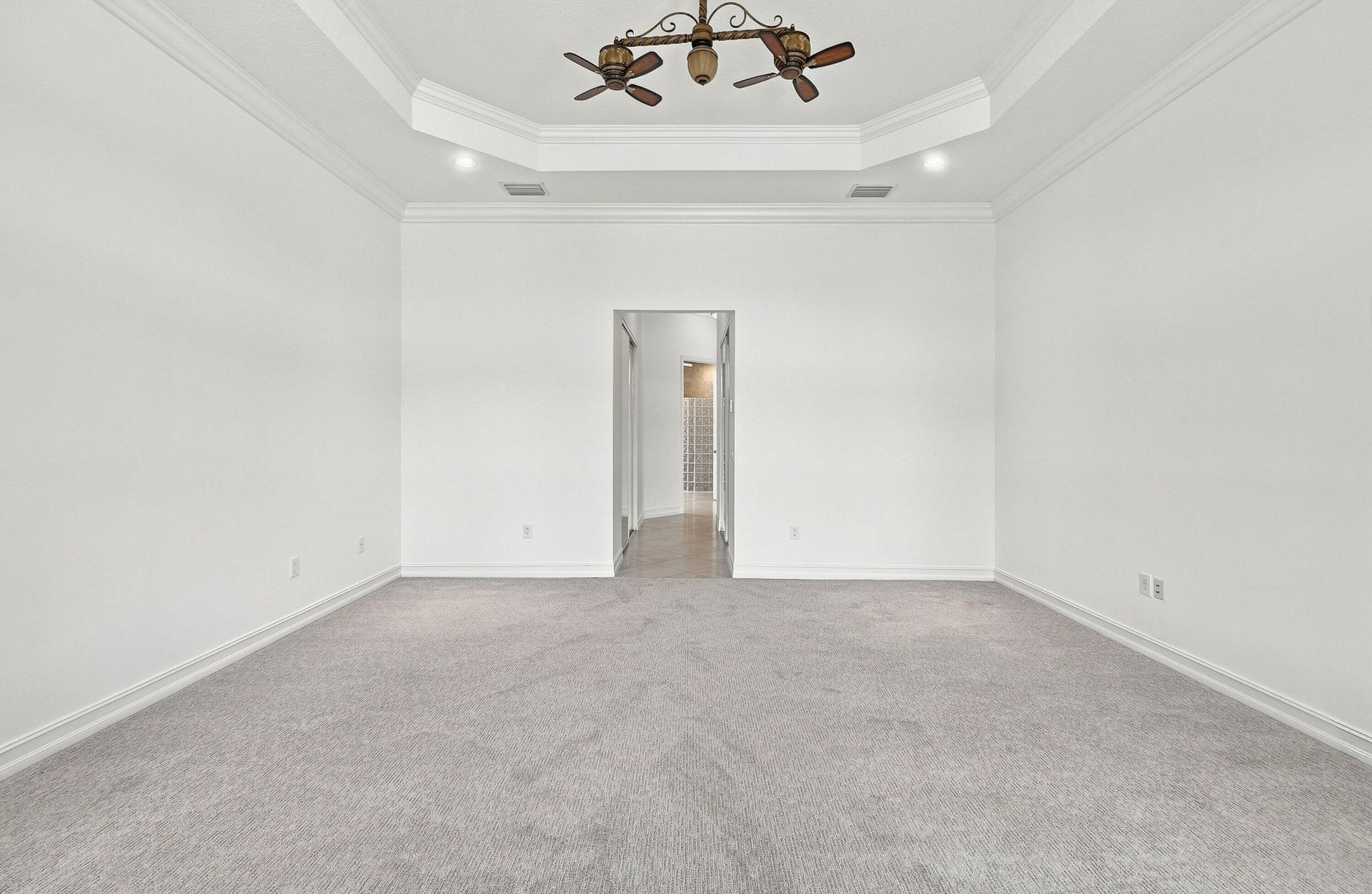 10684 Whitewind Circle, Boynton Beach, FL 33473 Photo