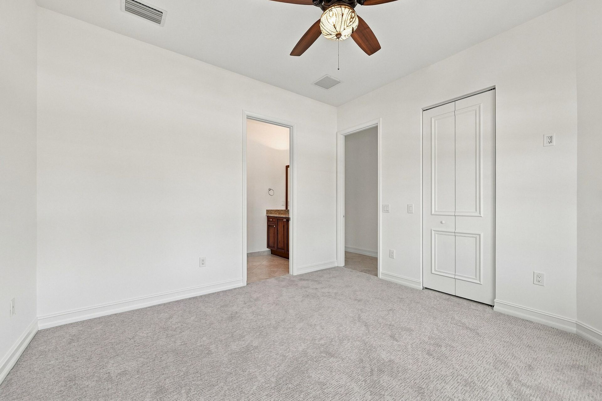 10684 Whitewind Circle, Boynton Beach, FL 33473 Photo