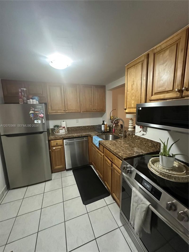 8600 SW 133rd Ave Rd , Unit 209, Miami, FL 33183 Photo