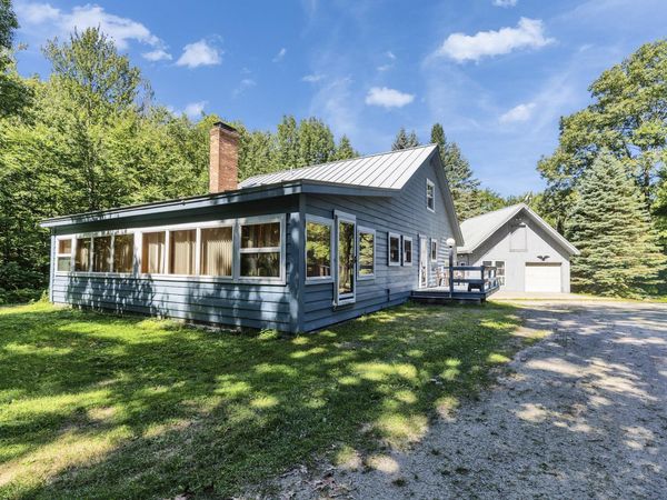 367 Tubbs Hill Road, Deering, NH 03244