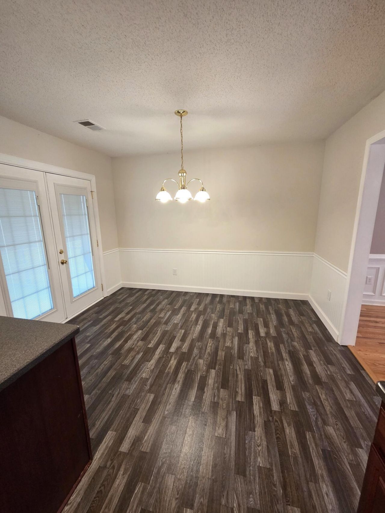 207 Fernwood Drive Photo 11