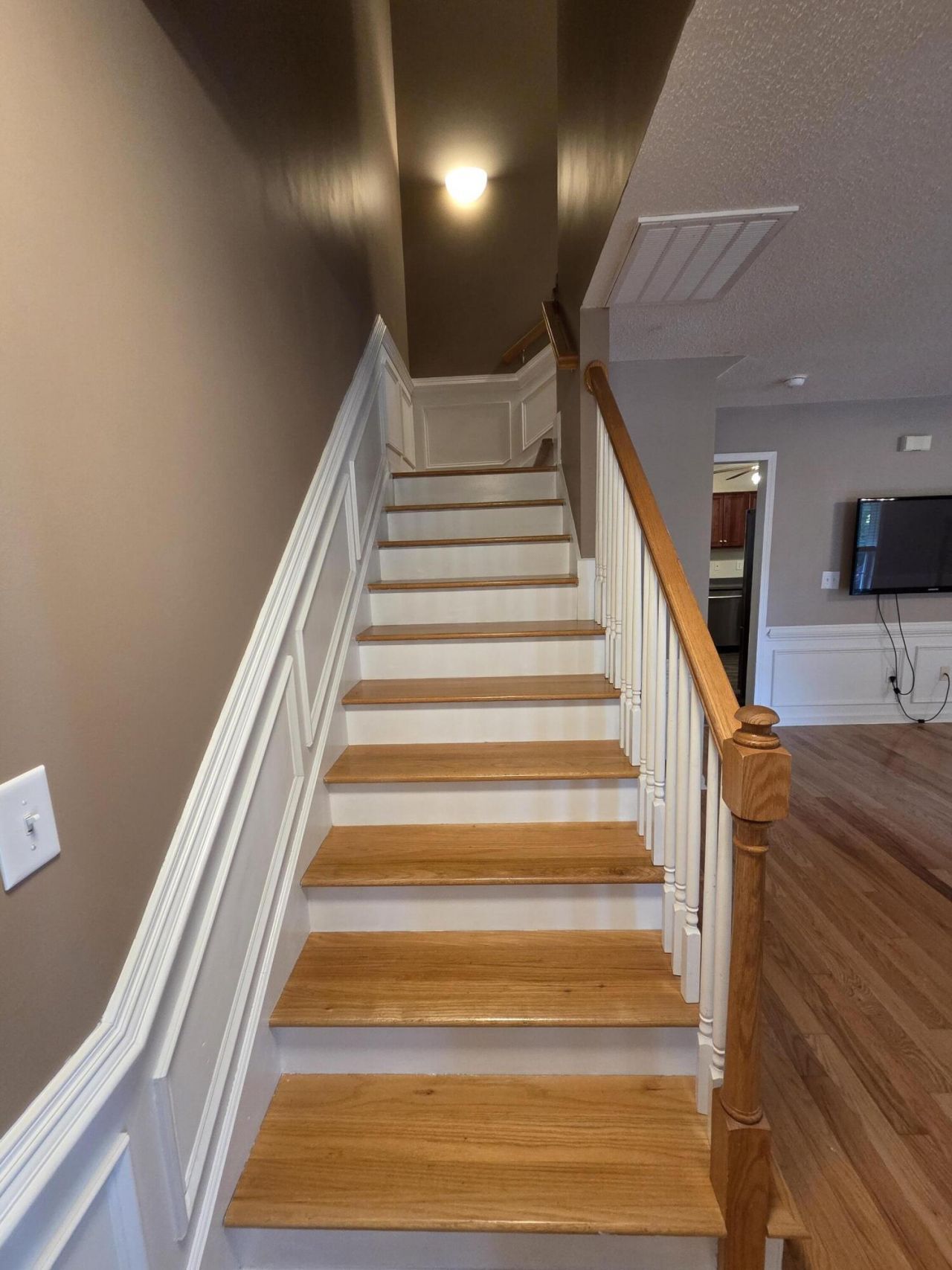 207 Fernwood Drive Photo 15