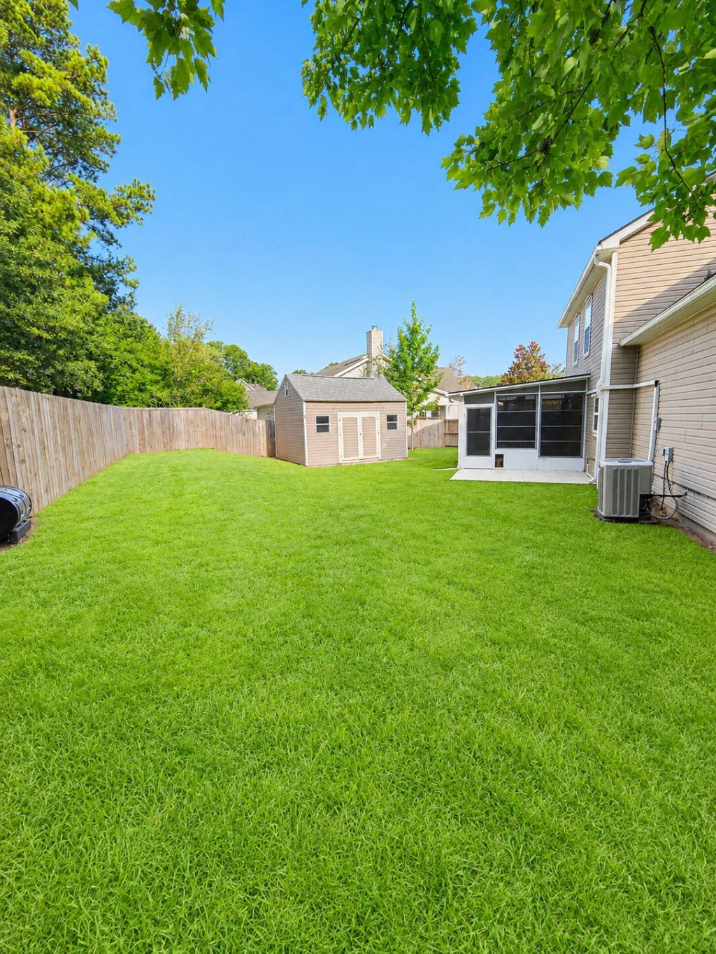 207 Fernwood Drive Photo 35