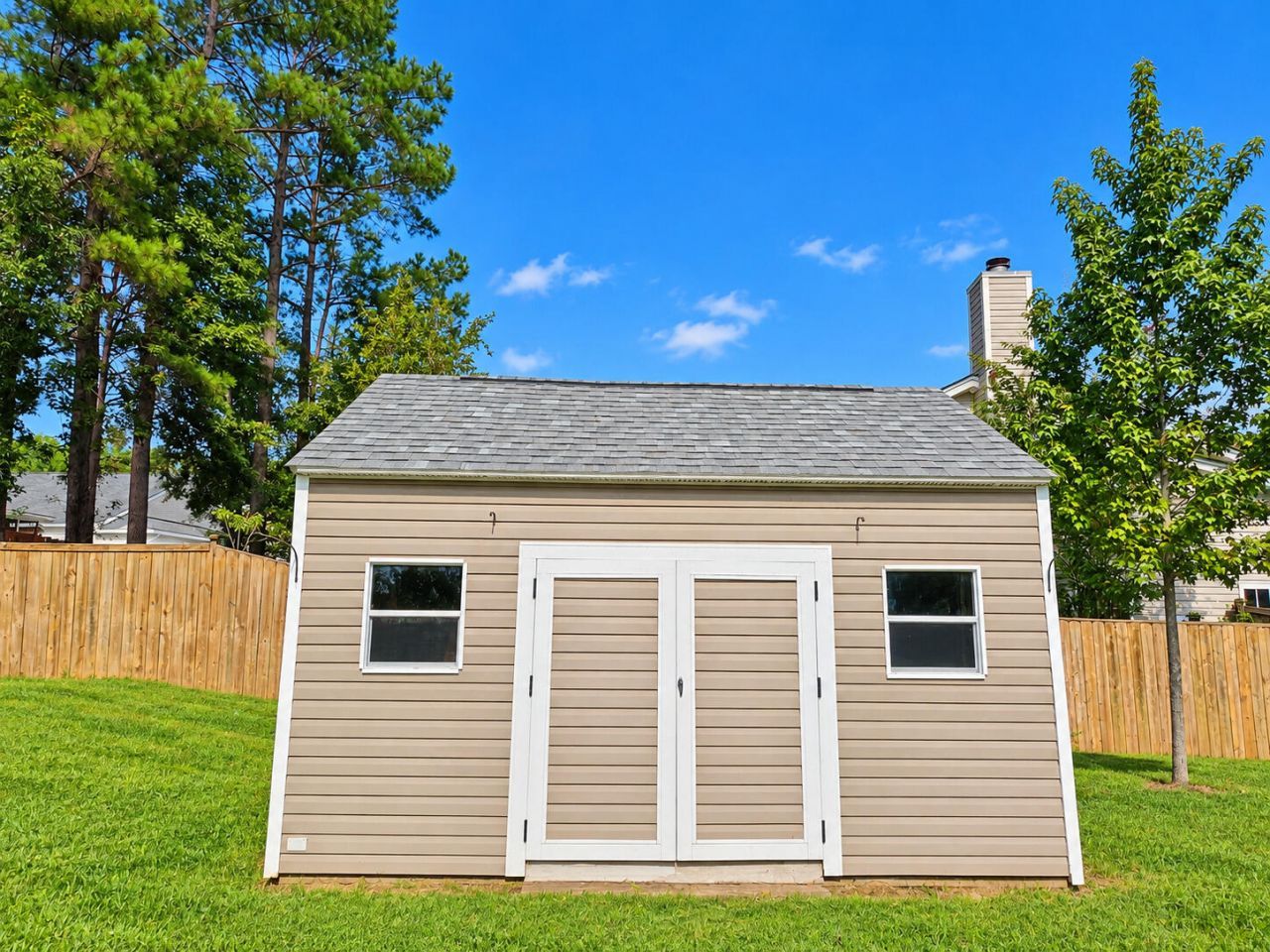 207 Fernwood Drive Photo 36