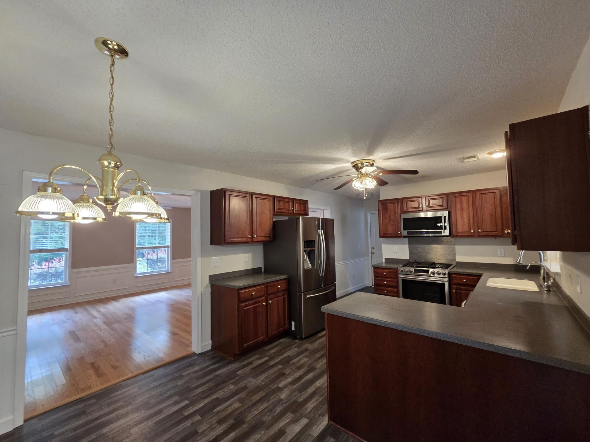 207 Fernwood Drive Photo 7