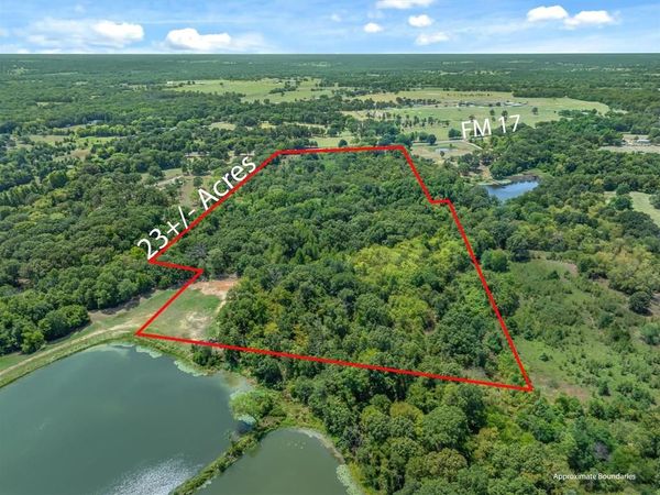 8086 FM 17 , Grand Saline, TX 75140