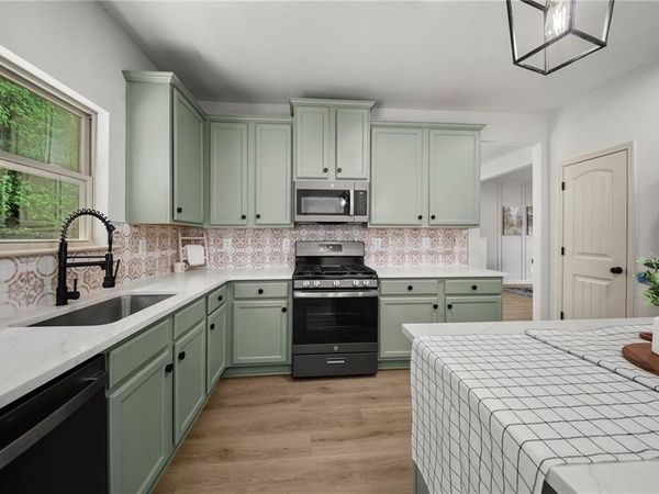 4680 Carver Court , Cumming, GA 30040
