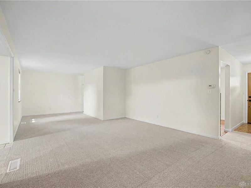 1112 Claybourne Road, Kettering, OH 45429 Photo 13