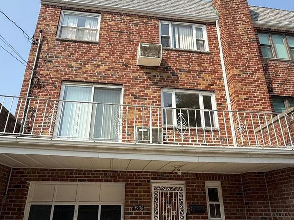 59-36 72nd Street , Unit 2, Maspeth, NY 11378