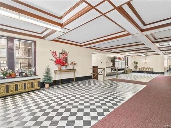 2922 Barnes Avenue, Unit 6E, Bronx, NY 10467