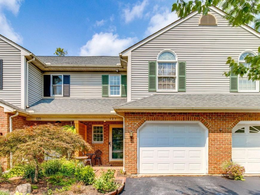 127 Pepperton Court, Lititz, PA 17543 Main Photo