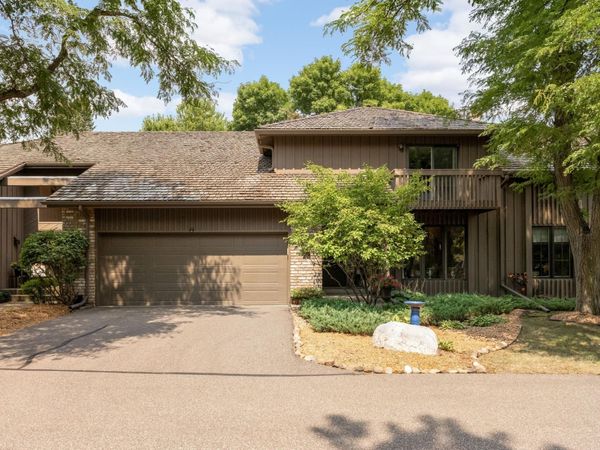 1775 Lexington Avenue S, Unit 23, Mendota Heights, MN 55118