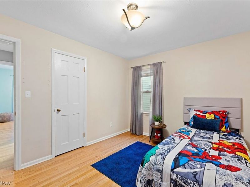 5239 Edenhurst Road, Lyndhurst, OH 44124 Photo 16
