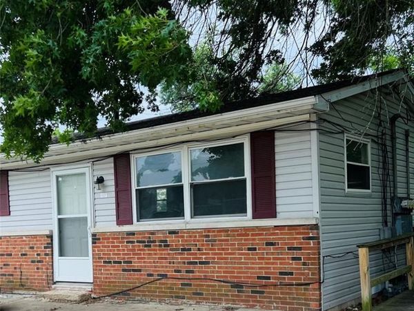 1007 W Corbin , Bethalto, IL 62010