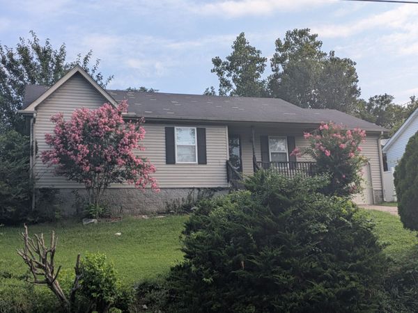 4001 Moss Rd , Antioch, TN 37013