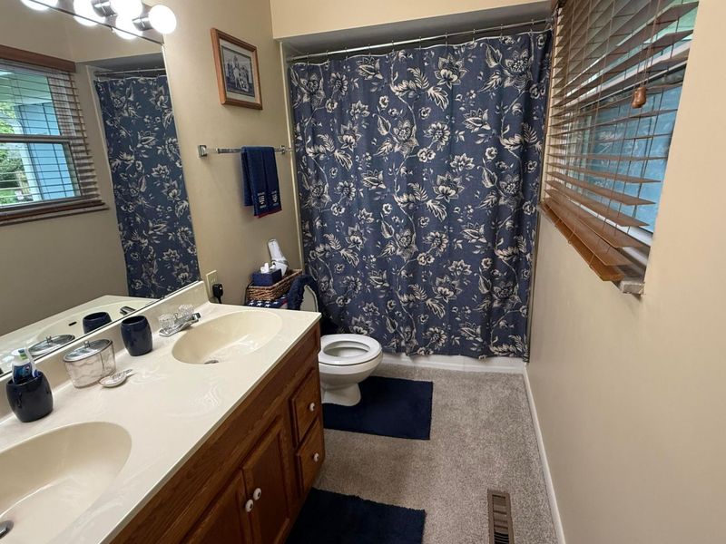 333 Wood Lane, Circleville, OH 43113 Photo 13