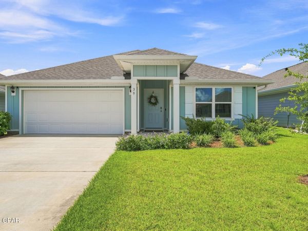 39 Tawny Owl Court, Freeport, FL 32439