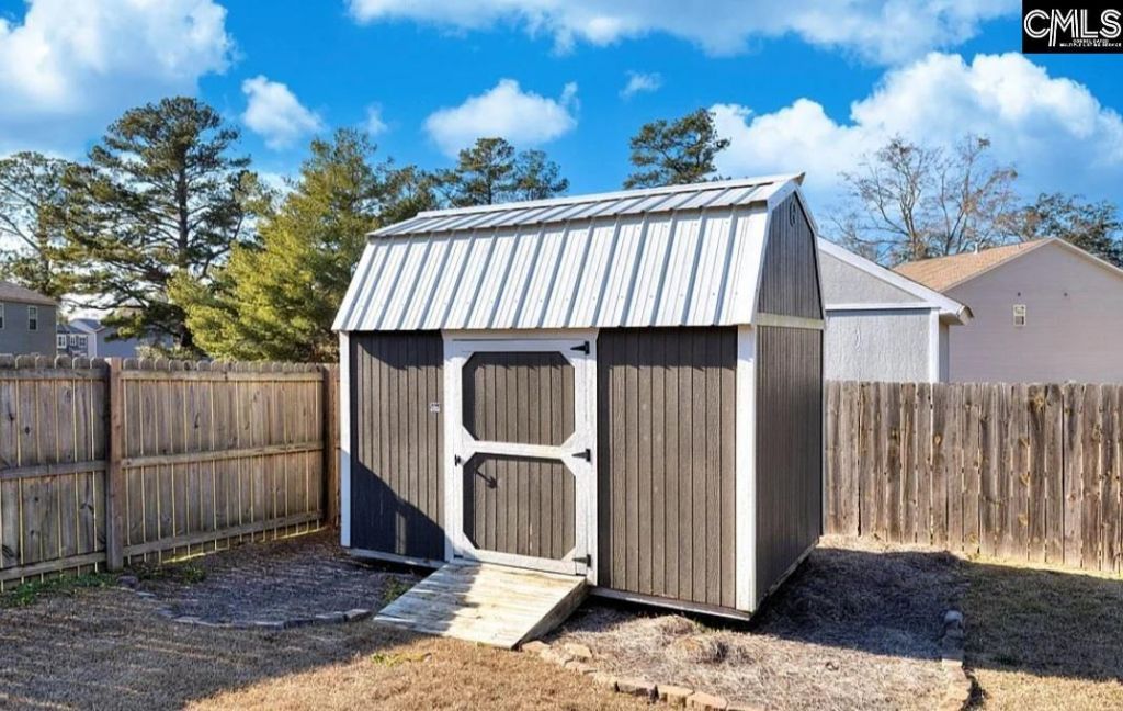 160 Niblick Dr.  Photo 40
