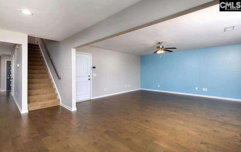 160 Niblick Dr.  Photo 9