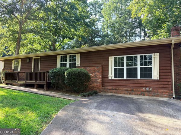 861 Eva Kennedy Road, Suwanee, GA 30024