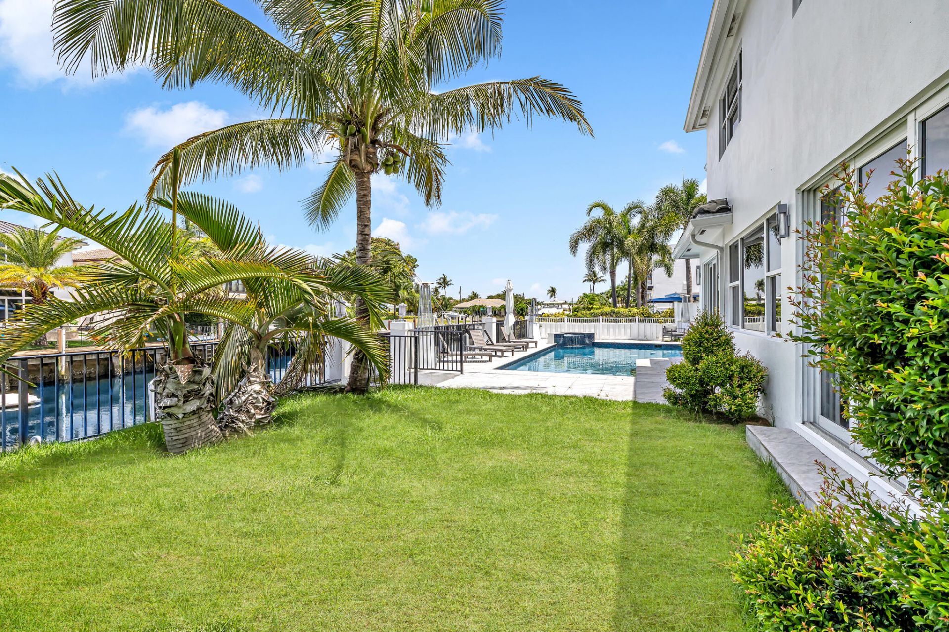 4921 NE 28th Avenue, Lighthouse Point, FL 33064 Photo