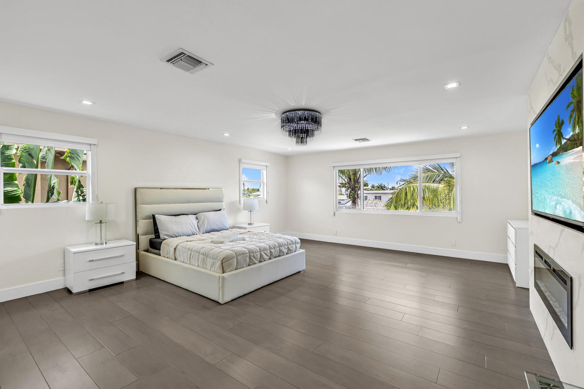 4921 NE 28th Avenue, Lighthouse Point, FL 33064 Photo