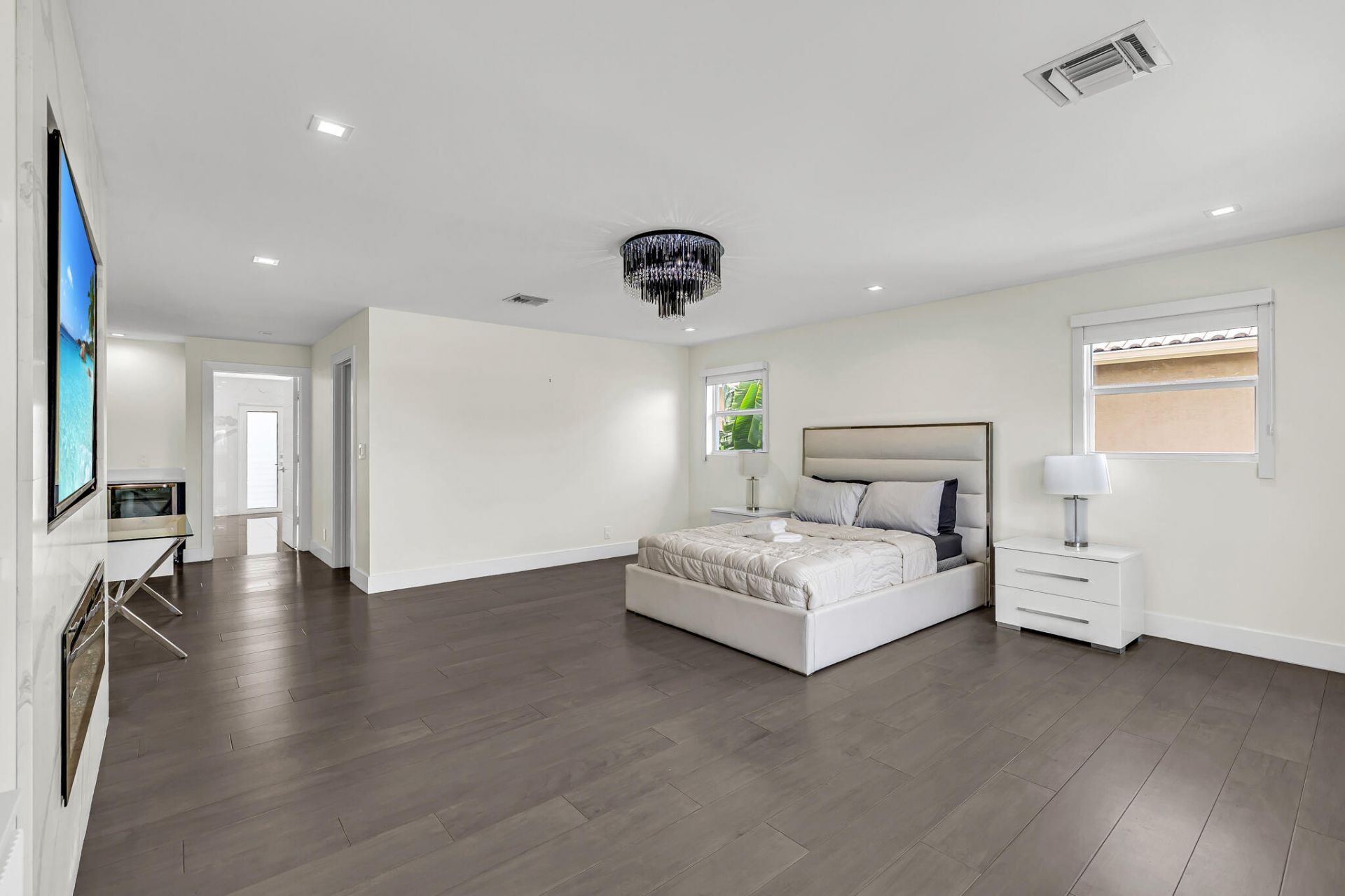 4921 NE 28th Avenue, Lighthouse Point, FL 33064 Photo