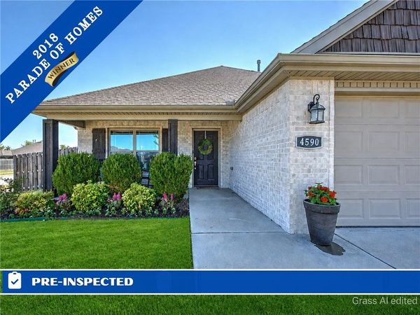 4590 W Croft Drive, Fayetteville, AR 72704